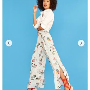Forever 21 Floral Striped Split Pants